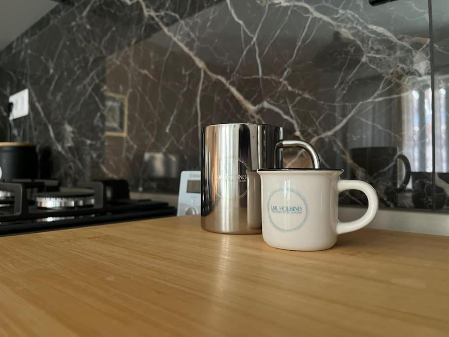 Lml Housing The Place To Be In Рим Экстерьер фото