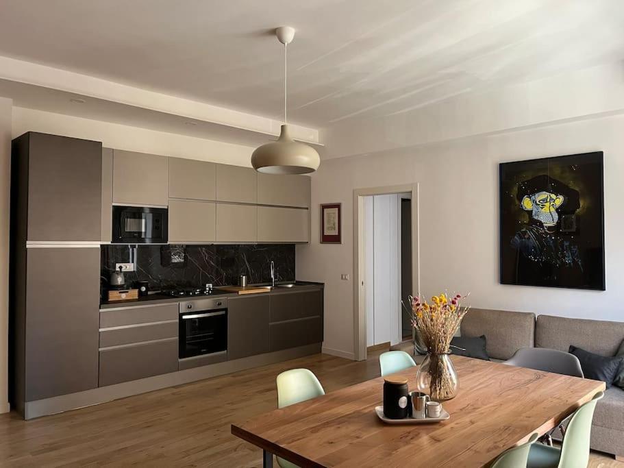 Lml Housing The Place To Be In Рим Экстерьер фото