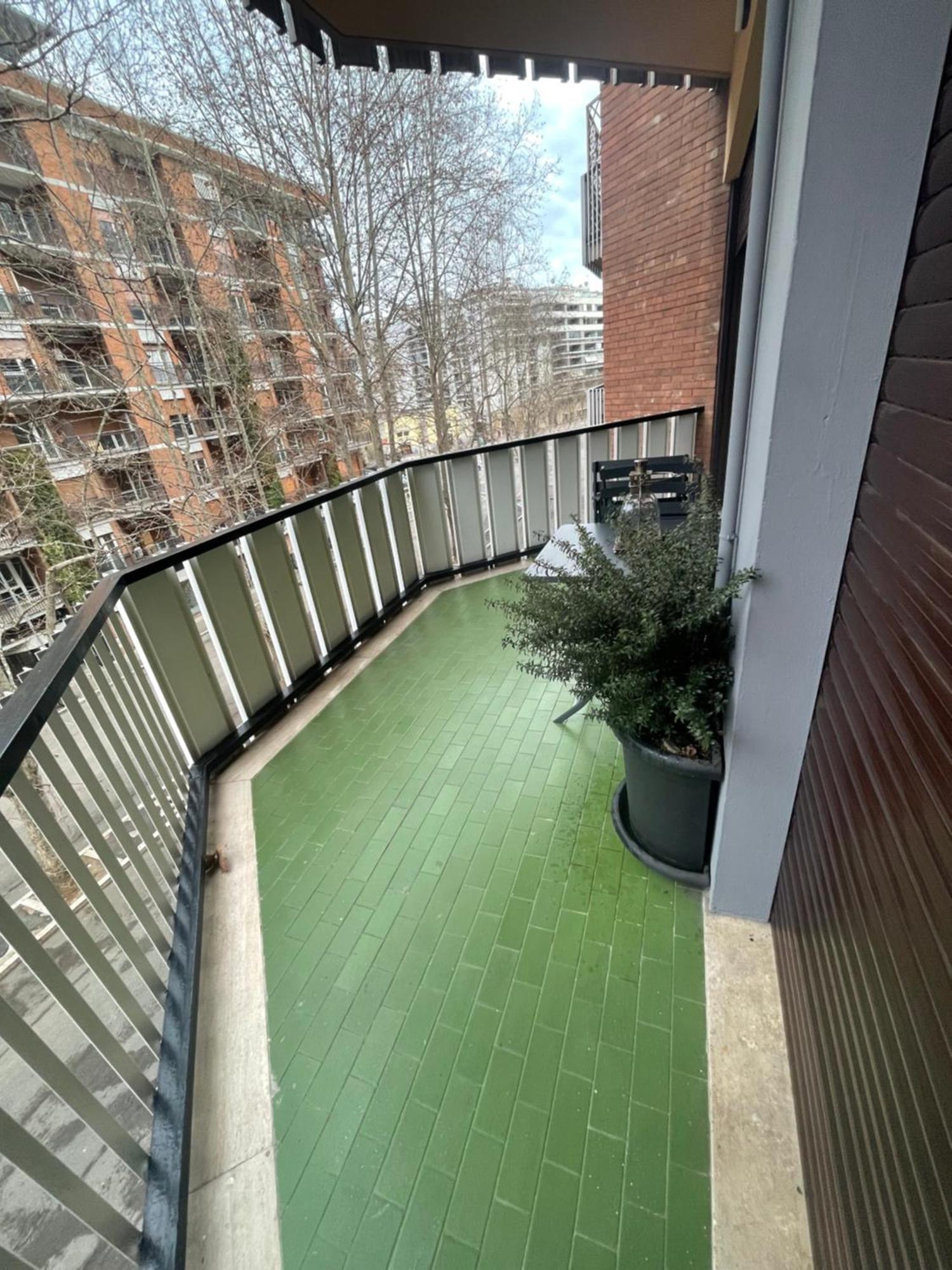 Lml Housing The Place To Be In Рим Экстерьер фото